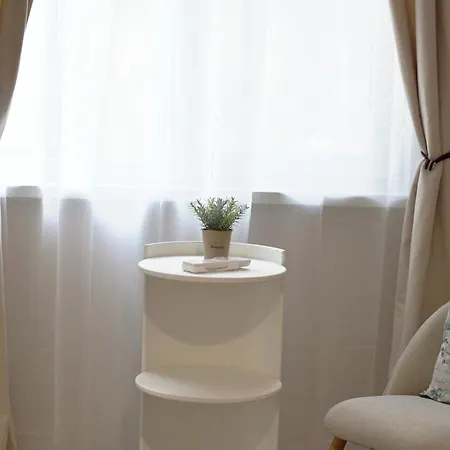 Boutique 2-bedroom Downtown Appartement *