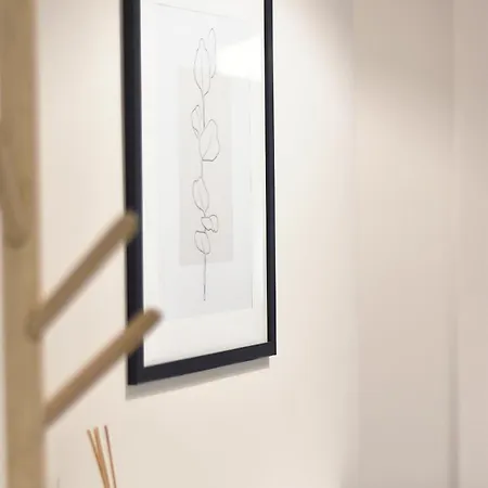 Boutique 2-bedroom Downtown * Burgasz