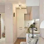 Luxury Boutique 2-bedroom Downtown * ブルガス