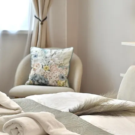 Luxury Boutique 2-bedroom Downtown Apartman *